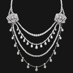 25k Fluid Lines Necklace